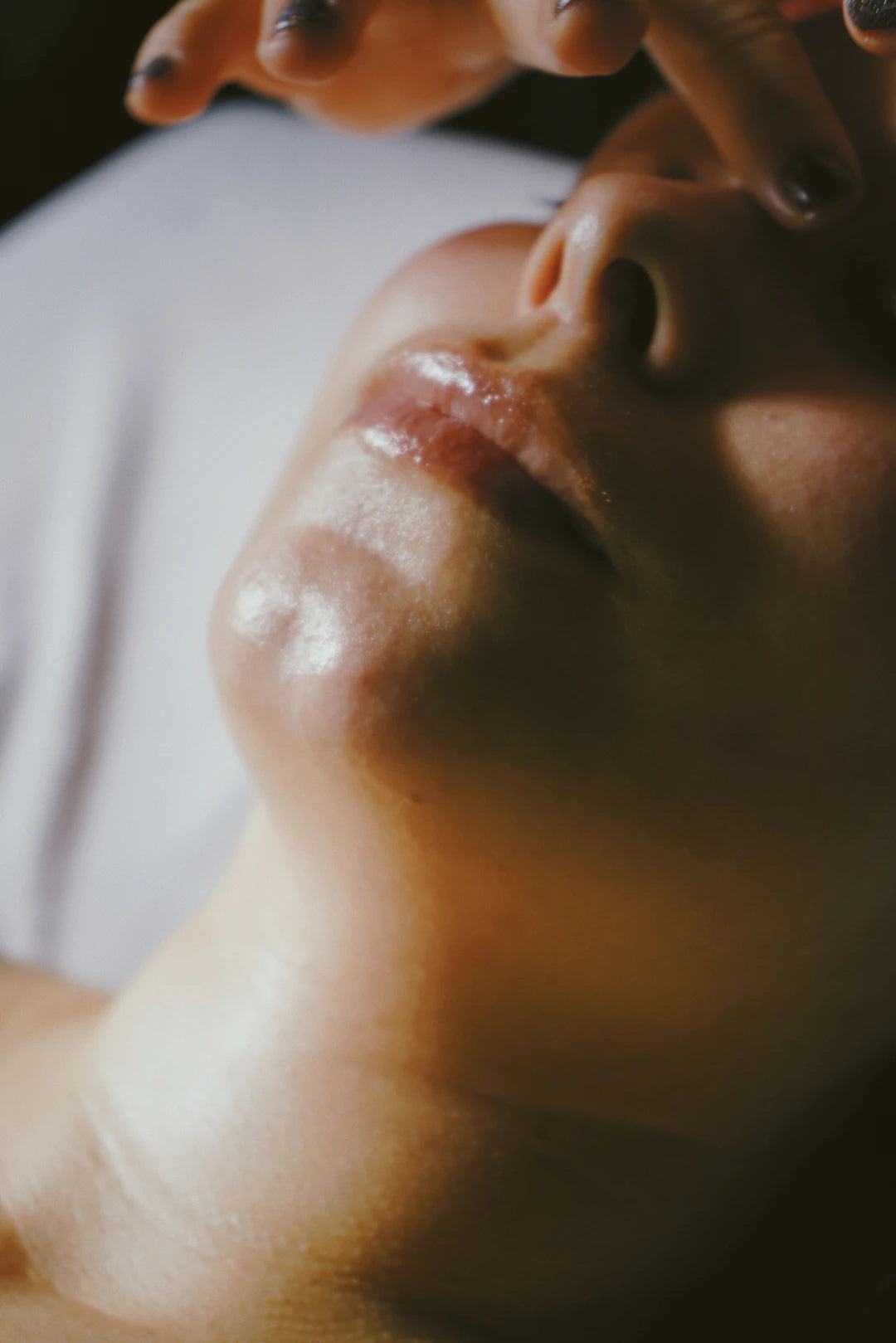The Role of Dermatologists vs. Estheticians